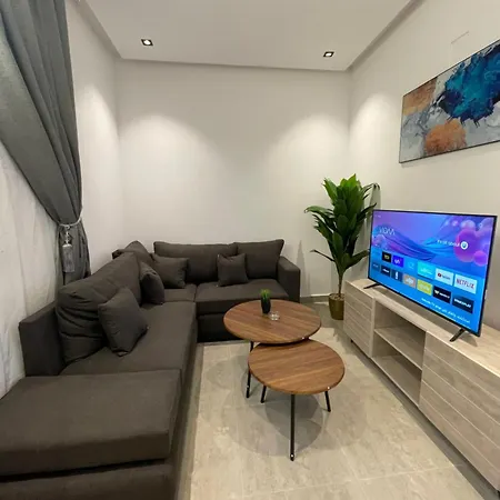 شقة فاخرة بغرفة نوم وصالة، ودخول ذاتي Riyadh Exterior photo